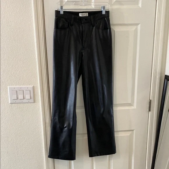 Abercrombie & Fitch Black Flare Wide Leg Jeans - Picture 1 of 3